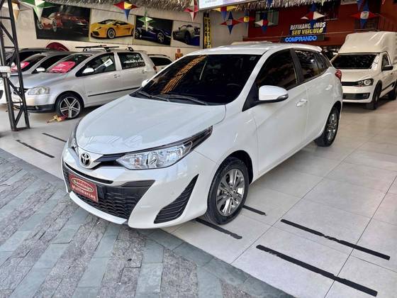 TOYOTA YARIS 1.5 16V FLEX XL PLUS CONNECT MULTIDRIVE TOYOTA YARIS 1.5 16V FLEX XL PLUS CONNECT MULTIDRIVE